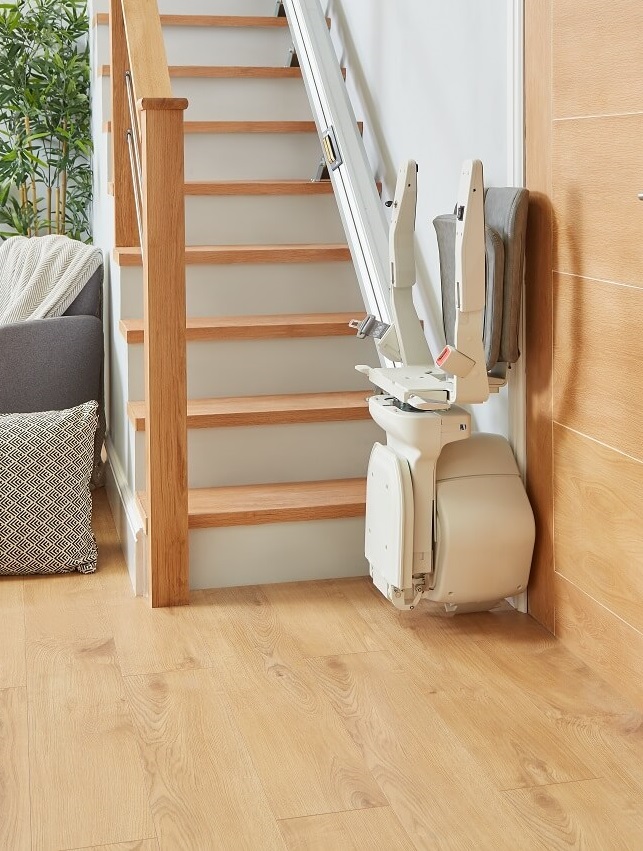 Kudos Stairlifts Kent side image